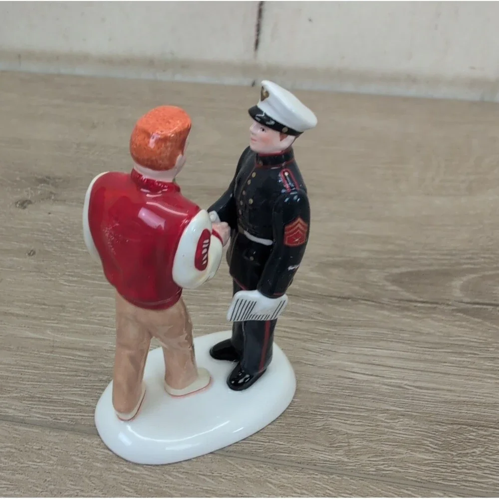 Dept 56 The Snow Village 55153 Congratulations Recruit Marine Christmas *Read*